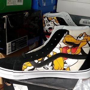 Vans x Disney SK8- Hi Reissue US Sz 12